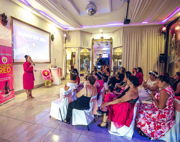 Aniversario Mujeres RED